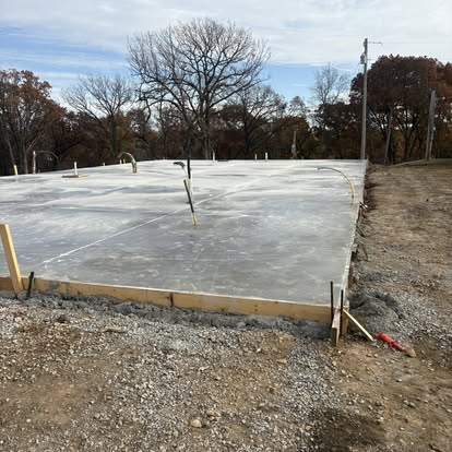 Foundation slab pour with formwork